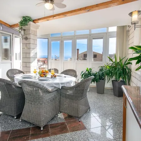 Nevera Holiday home