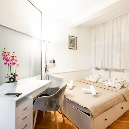 Holiday Nevera Holiday home Makarska